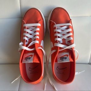 NWT NIKE Court Legacy in Burnt Sunrise(Orange) Size 8.5